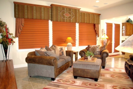 Southwest Living Room: Large cornice box w/crown moulding, inlaid sw design, jabots and roman shades.