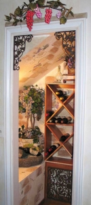 Wine Nook: Faux Brick Work, Grape Murals & Wine Fountain.
